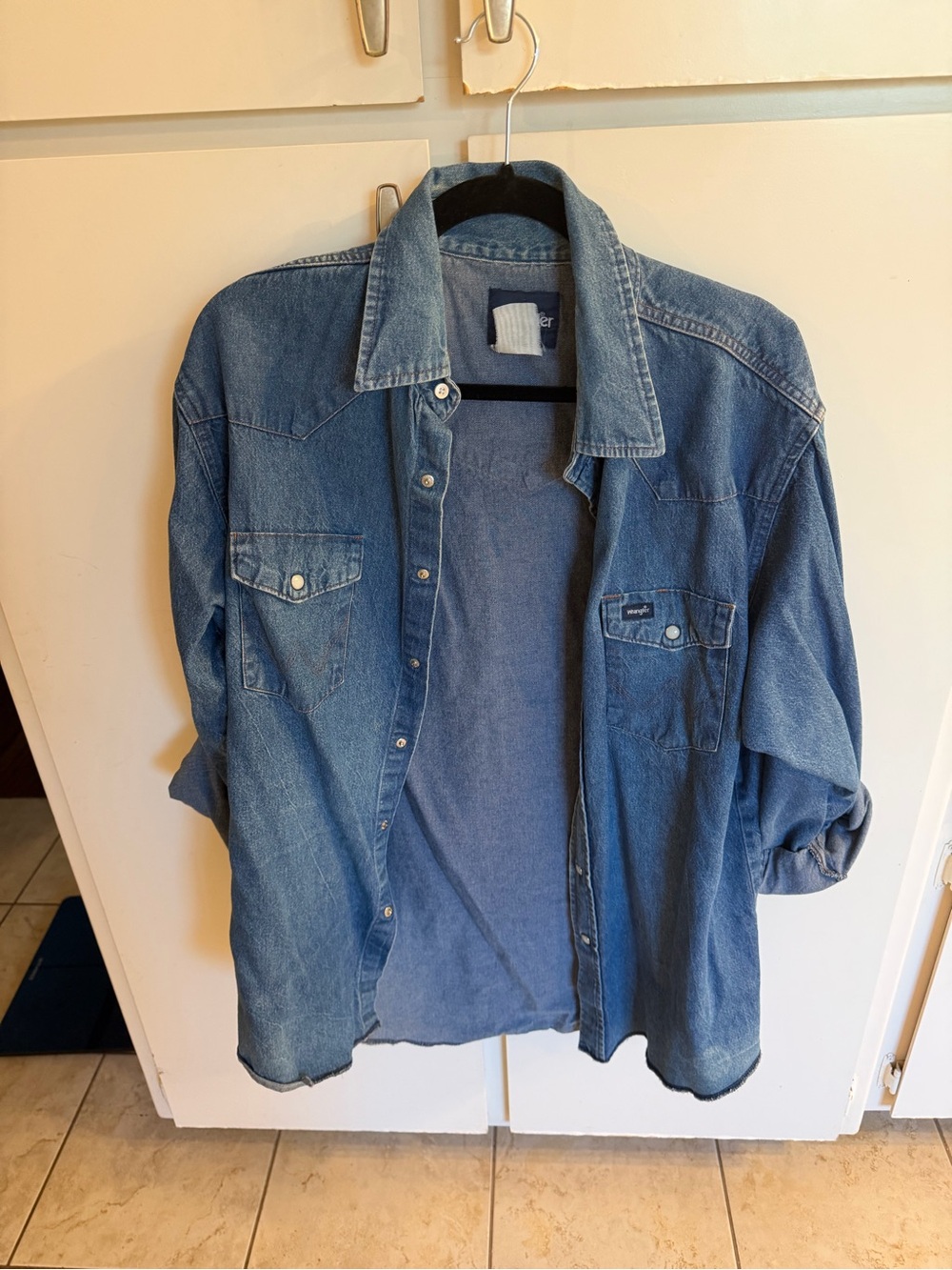 Wrangler Men's Light Blue Denim Button-Down Shirt